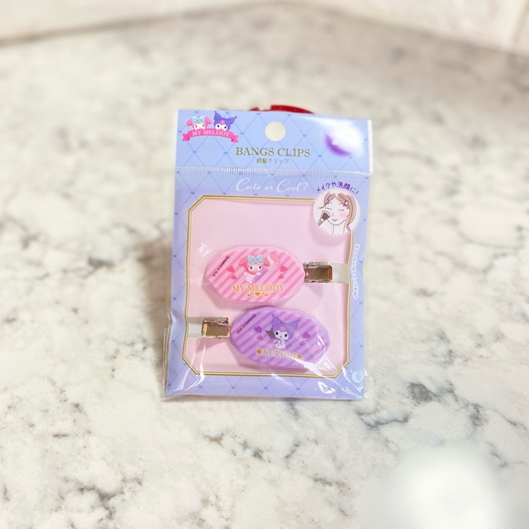 3/$20 🌸 My Melody & Kuromi Hair Clip - Picture 2 of 4